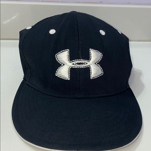 Black/White Men’s Under Armor Golf Hat Size M/L